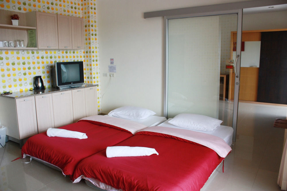 Hotel Baan Pak I-Un Hua Hin Esterno foto