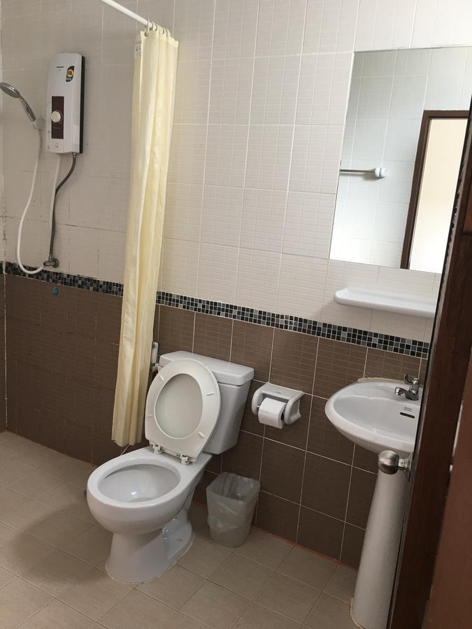 Hotel Baan Pak I-Un Hua Hin Esterno foto